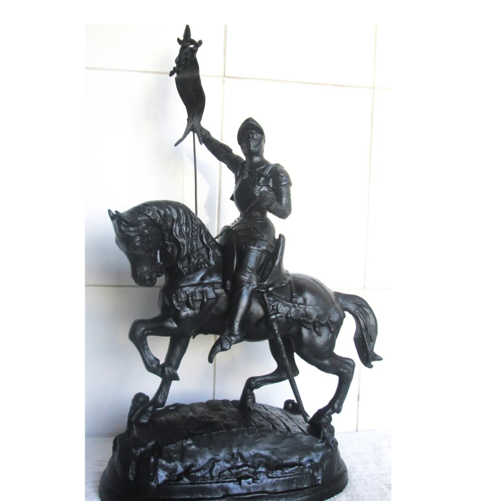 Petit Bronze Colecionável – Joana D’Arc, Símbolo de Coragem